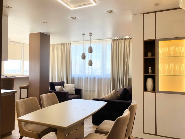 3 комн., 89 м², Монолитно-каркасный, Апельсин