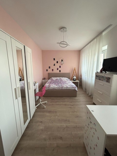 3 комн., 79 м², Инд. планировка, Апельсин 8