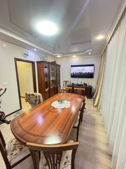 2 комн., 57 м², Инд. планировка, Апельсин