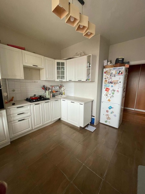 2 комн., 112 серия, 202 мкрн.