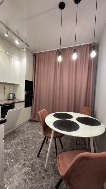 2 комн., 53 м², 112 серия, Крестьянский рынок, стадион "Туймаада" 3