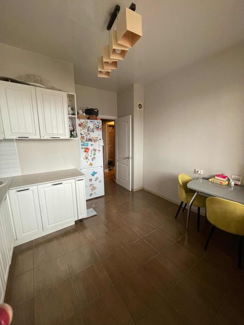 2 комн., 112 серия, 202 мкрн. 3