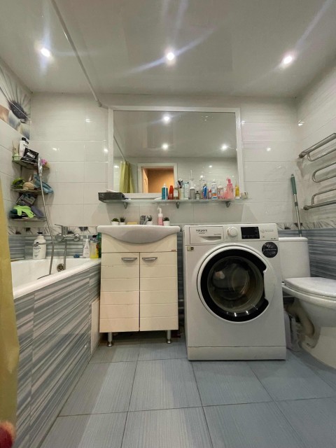 2 комн., 112 серия, 202 мкрн. 6