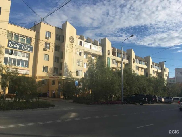 3 комн., 72 м², Монолитно-каркасный, Центр - район пл. Ленина 10