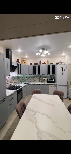 4 комн., 110 м², Инд. планировка, Областная больница, рынок "Манньыаттаах"