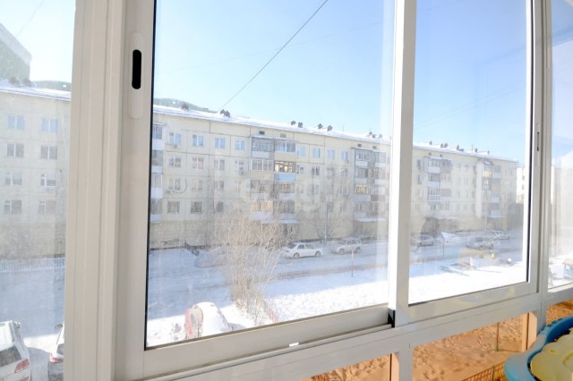 3 комн., 64 м², Хрущевка, Апельсин 17