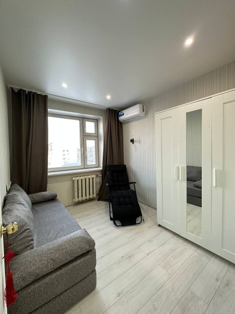 4 комн., 70 м², КПД, Студгородок 8