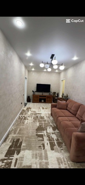 4 комн., 110 м², Инд. планировка, Областная больница, рынок "Манньыаттаах" 8