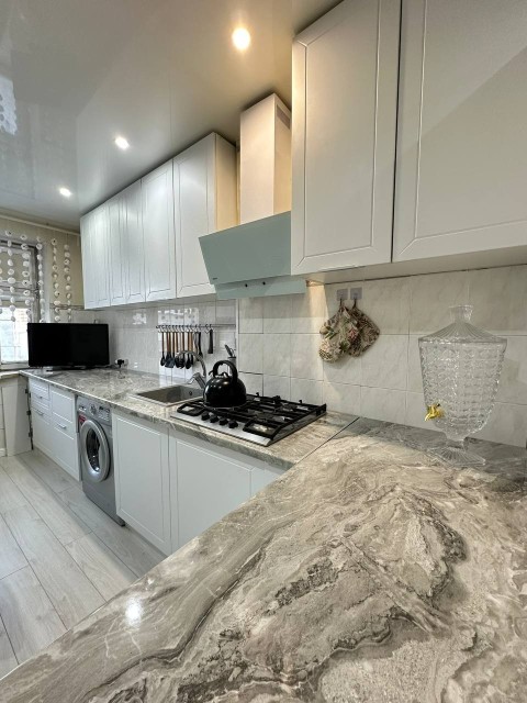 4 комн., 70 м², КПД, Студгородок