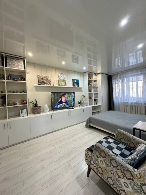 4 комн., 70 м², КПД, Студгородок 10