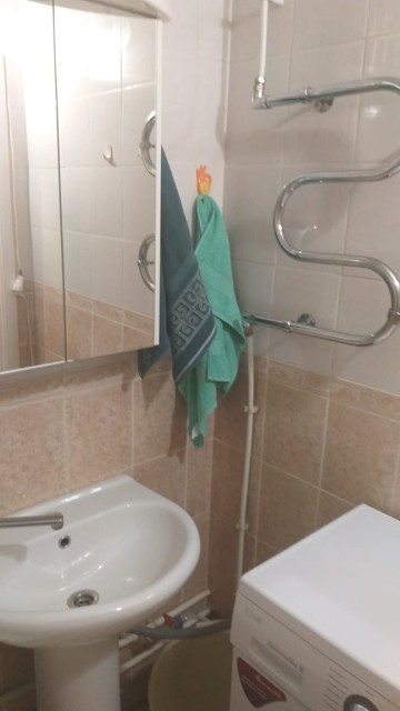 4 комн., 69 м², КПД, Гимеин 8