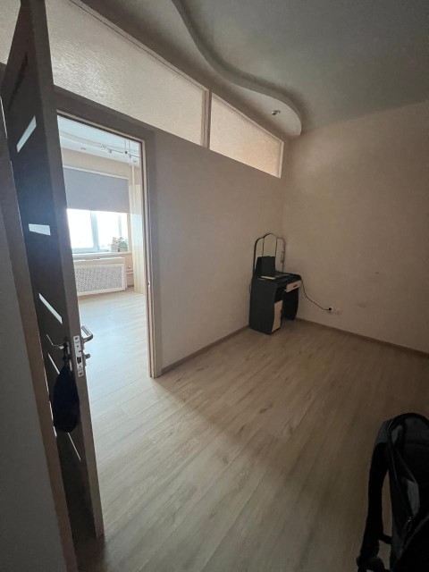 2 комн., 112 серия, Крестьянский рынок, стадион "Туймаада" 5