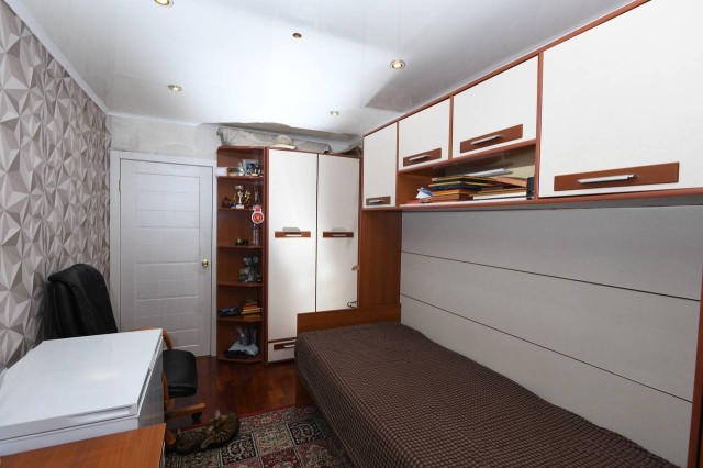 3 комн., КПД, Птицефабрика 10