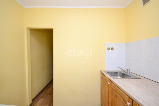 2 комн., 42 м², Инд. планировка, Площадь Победы 10