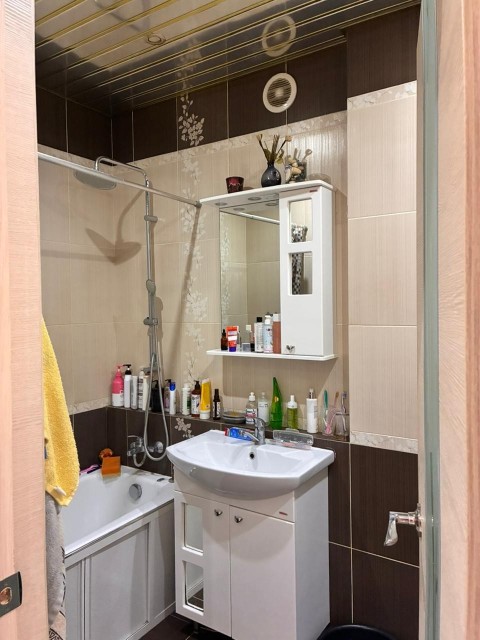 1 комн., 58 м², Монолитно-каркасный, 103 квартал (Ростелеком) 3