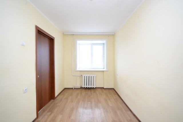 2 комн., 42 м², Инд. планировка, Площадь Победы 2