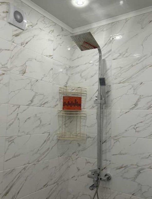 3 комн., 52 м², Монолитно-каркасный, Глазная больница 8