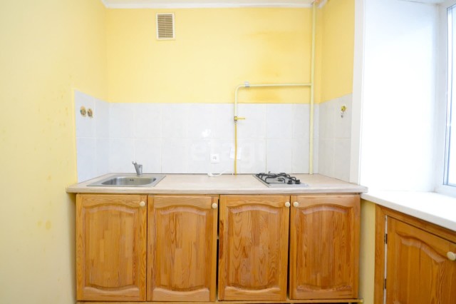 2 комн., 42 м², Инд. планировка, Площадь Победы 9