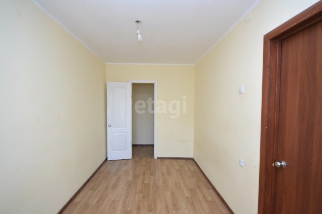 2 комн., 42 м², Инд. планировка, Площадь Победы 5