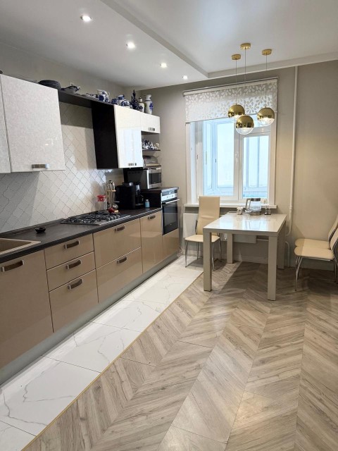 3 комн., 78 м², Инд. планировка, 31 школа 3