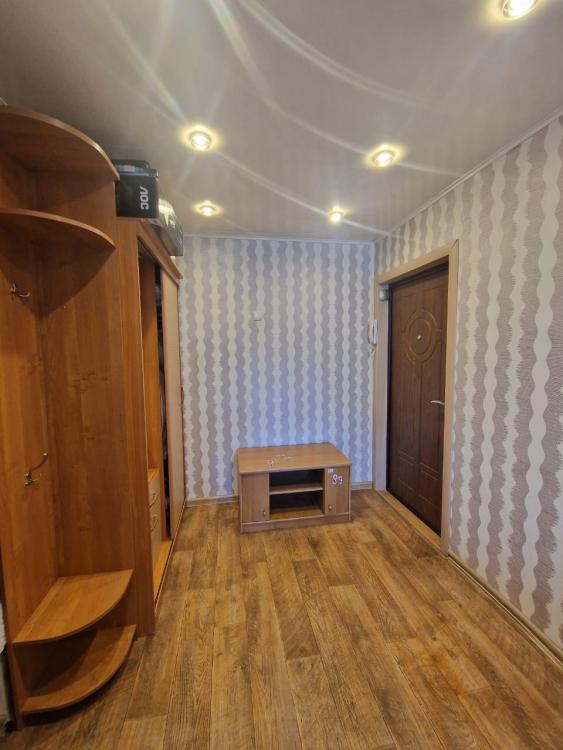 3 комн., 61 м², КПД, Крытый рынок 5