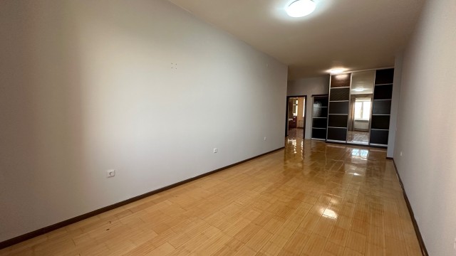 2 комн., Инд. планировка, Крестьянский рынок, стадион "Туймаада" 6