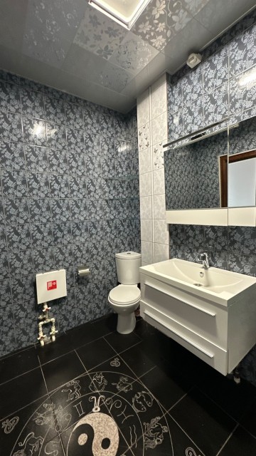 2 комн., Инд. планировка, Крестьянский рынок, стадион "Туймаада" 11