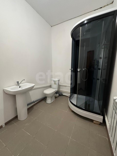 1 комн., 38 м², Блочный, Другие районы 16