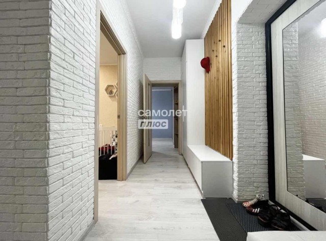2 комн., 61 м², Инд. планировка, Жатай 9