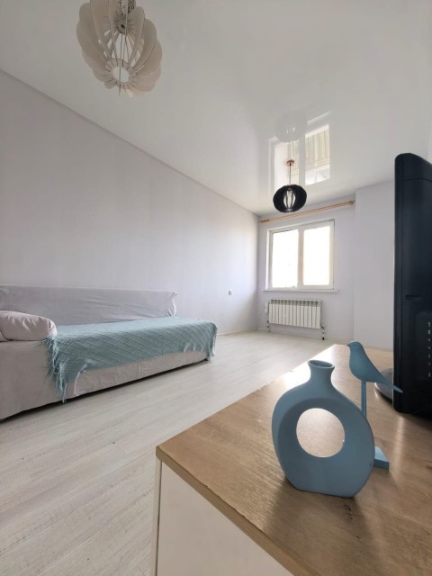 1 комн., 43 м², Монолитно-каркасный, Прометей, ЖК 9