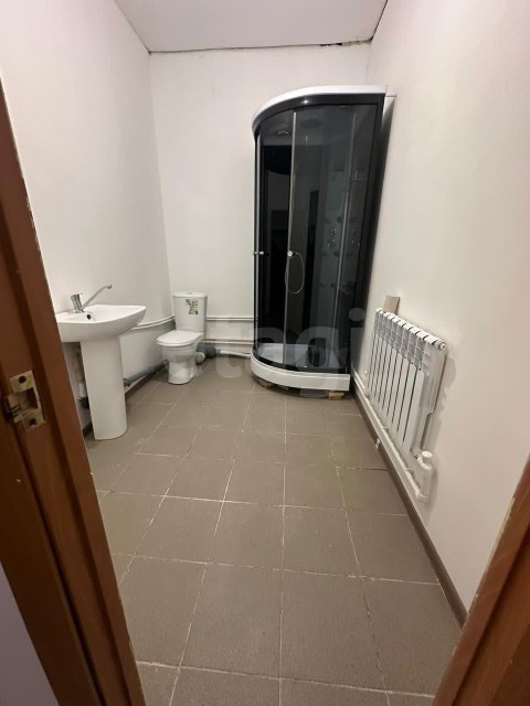 1 комн., 38 м², Блочный, Другие районы 15