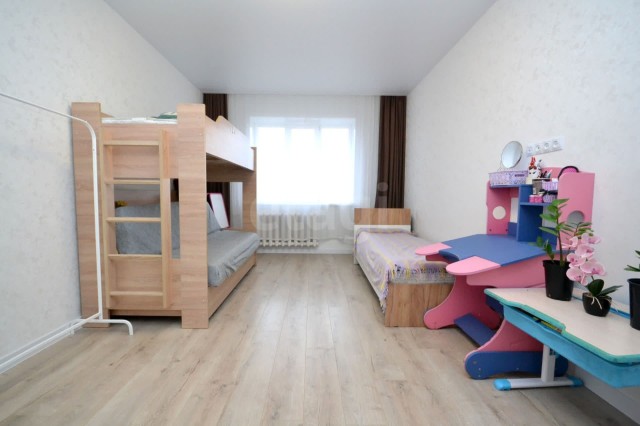 3 комн., 85 м², 112 серия, 17 квартал 8