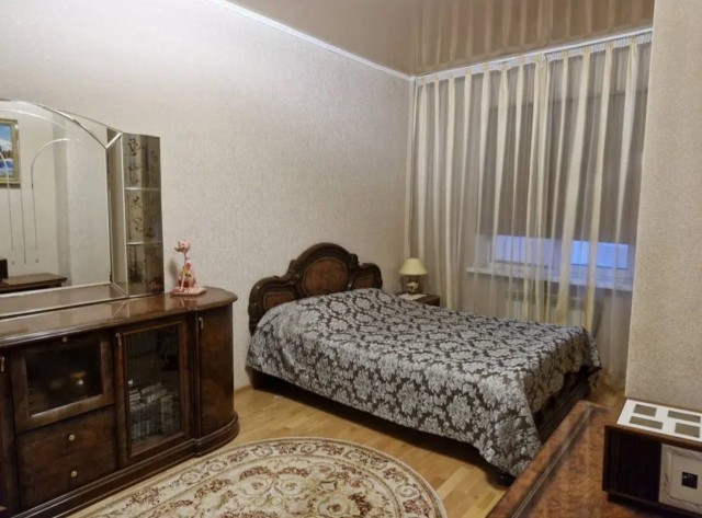 3 комн., 85 м², Монолитно-каркасный, 203 мкрн. 2