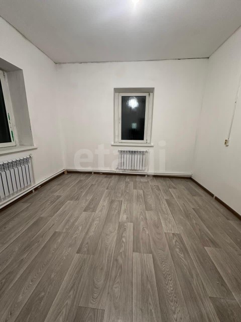 1 комн., 38 м², Блочный, Другие районы 8