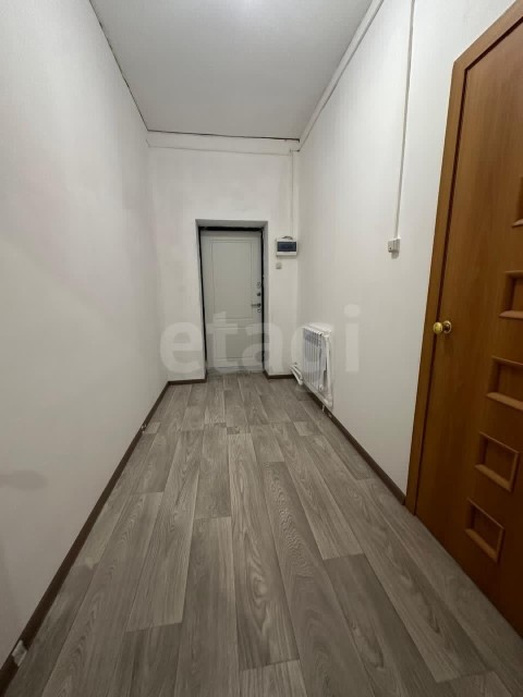 1 комн., 38 м², Блочный, Другие районы 12