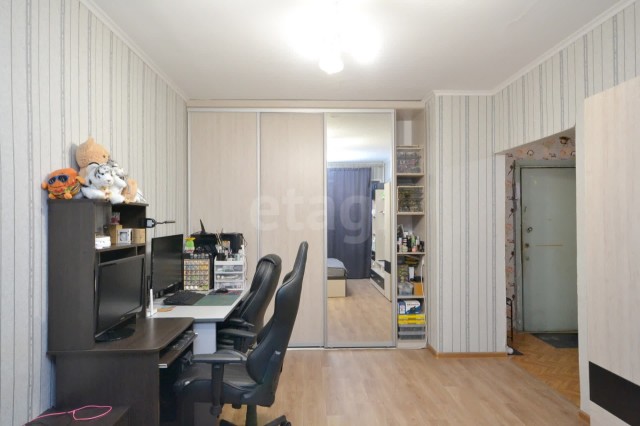 1 комн., 36 м², Инд. планировка, Глазная больница 5