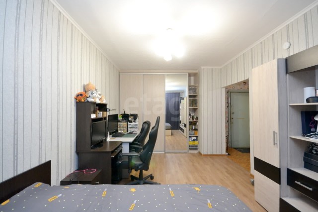 1 комн., 36 м², Инд. планировка, Глазная больница 3