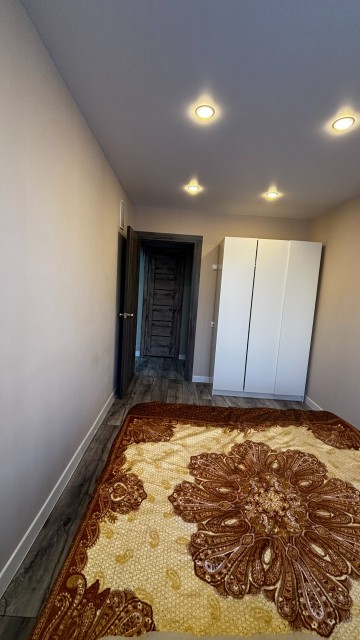 2 комн., 49 м², КПД, Центр - район пл. Орджоникидзе 9