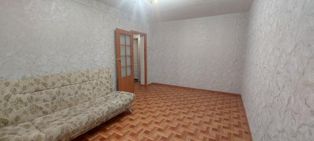 1 комн., 35 м², Дерев. б/у, Автодорожная 3