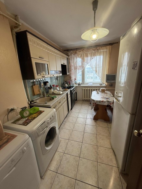 4 комн., 69 м², КПД, Авиапорт 3