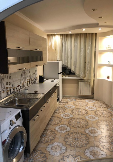 4 комн., 72 м², КПД, 202 мкрн.