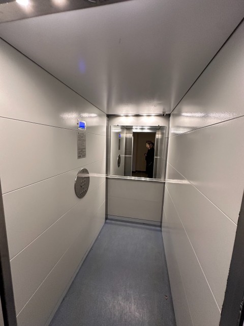 2 комн., 52 м², Монолитно-каркасный, 203 мкрн. 15