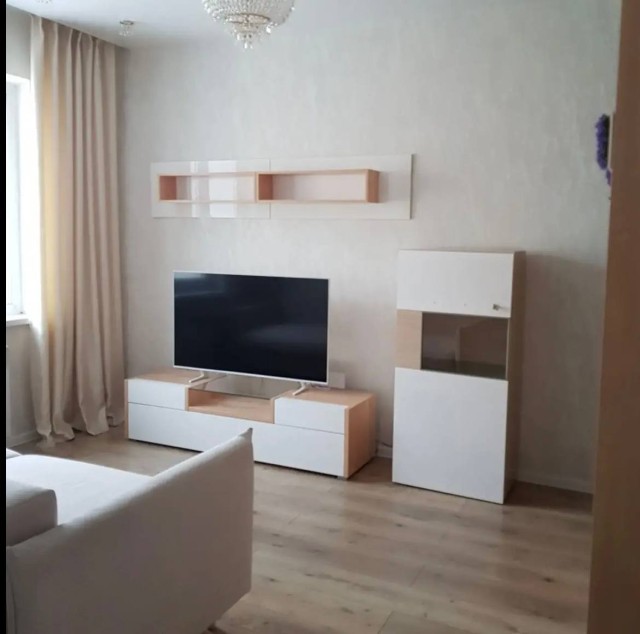 1 комн., 33 м², Монолитно-каркасный, Рынок Столичный 6