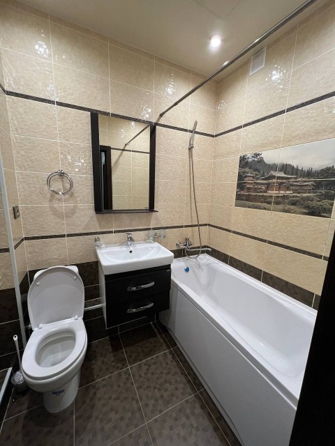 1 комн., 38 м², Блочный, Авиапорт 8