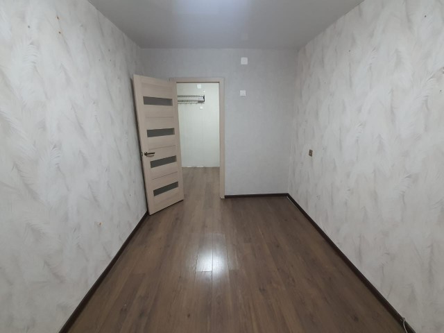 2 комн., 41 м², Блочный, Жатай 13