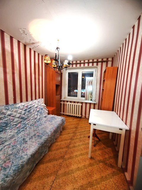 4 комн., 72 м², КПД, Крытый рынок 9