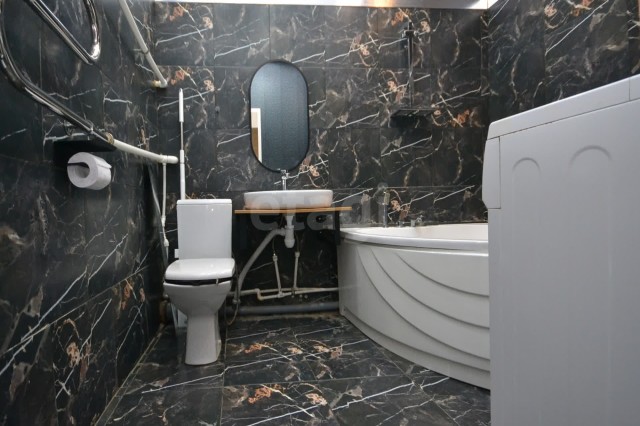 3 комн., 78 м², 112 серия, 202 мкрн. 15