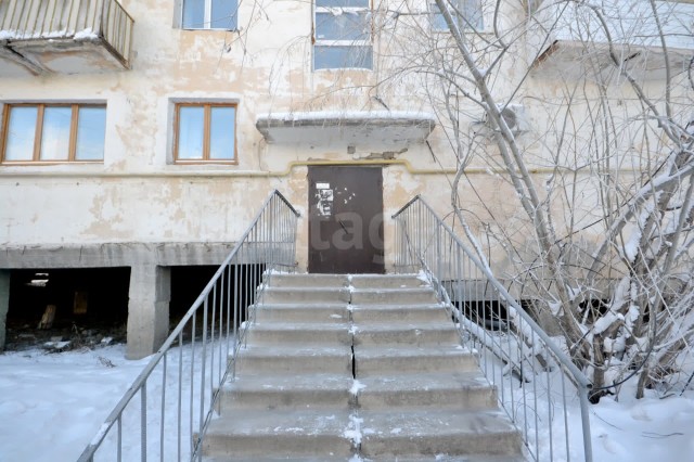 1 комн., 31 м², Хрущевка, Центр - район пл. Орджоникидзе 17