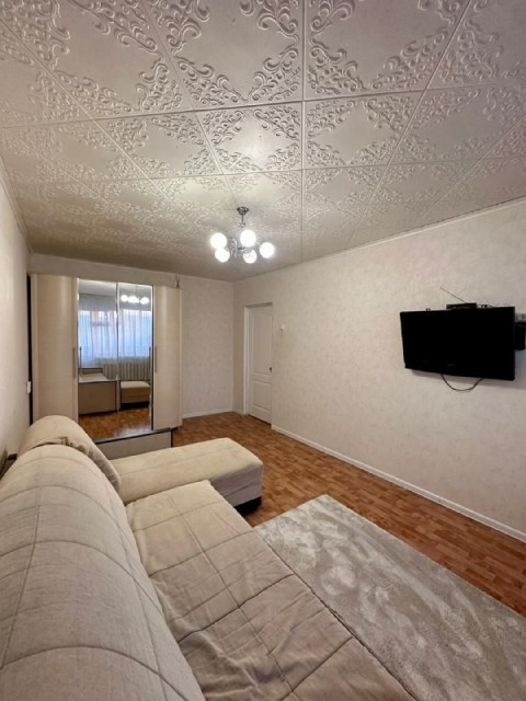 2 комн., 46 м², КПД, Центр - район пл. Орджоникидзе