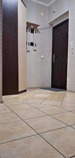 1 комн., 41 м², Монолитно-каркасный, Площадь Победы 5